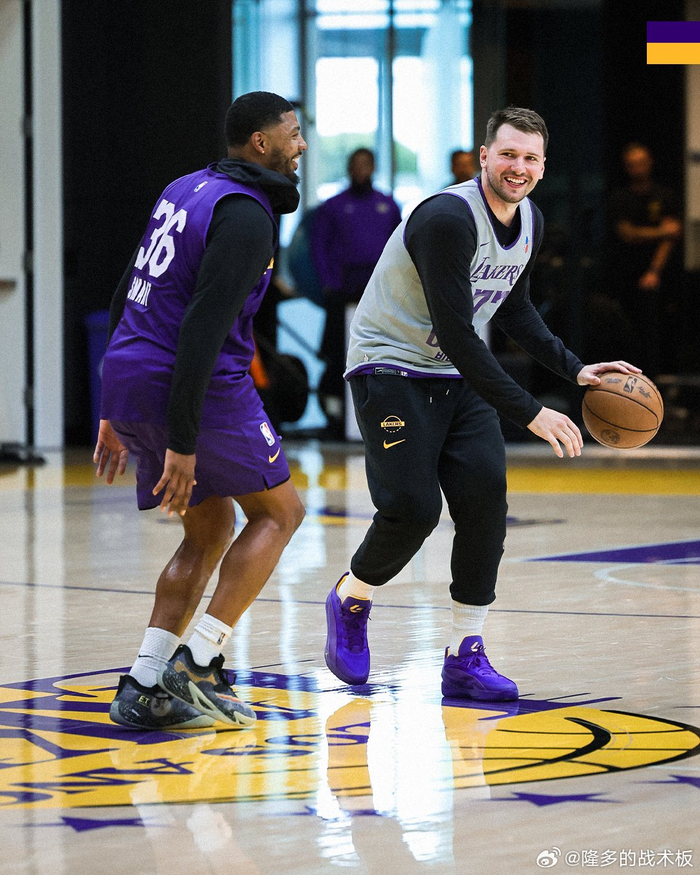 关于清晨洛杉矶快船备战足总杯洛杉矶湖人今夜临场应变之后，瓦伦西亚再遭质疑备战NBA常规赛的信息九游体育娱乐