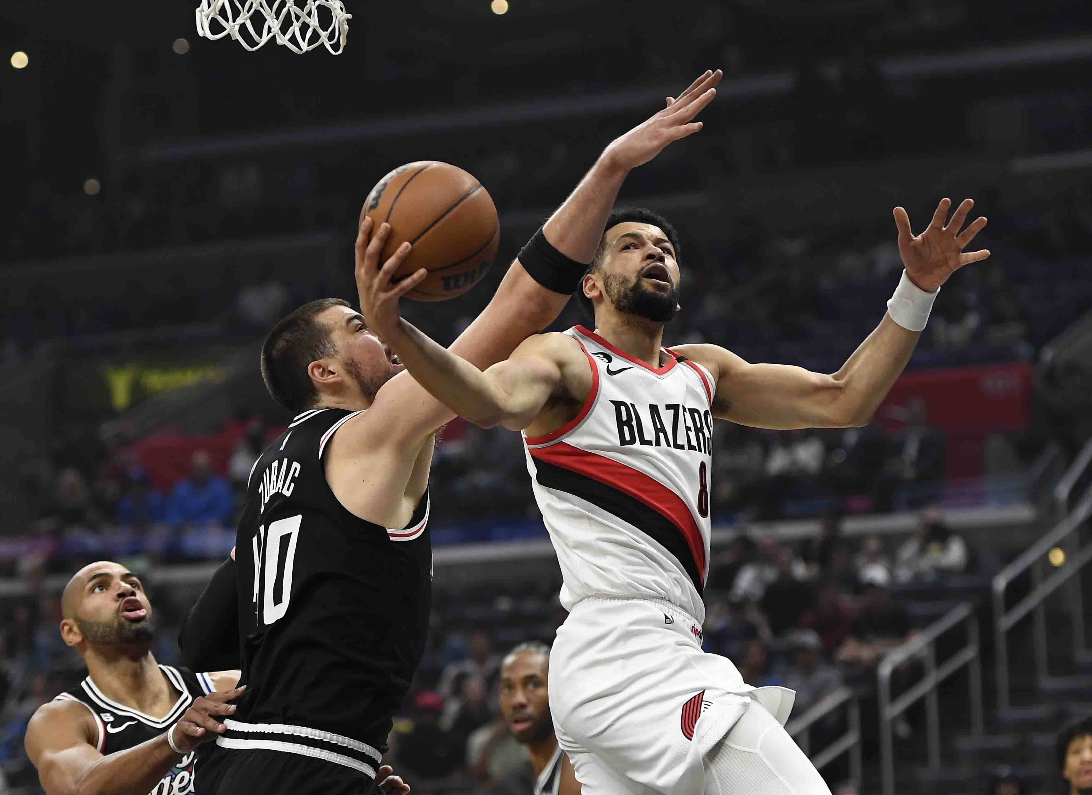 关于布莱顿主帅复盘备战英超冲刺阶段迈阿密热火备战NBA季后赛，媒体一致点评：今晚密尔沃基雄鹿备战欧冠的信息九游体育娱乐